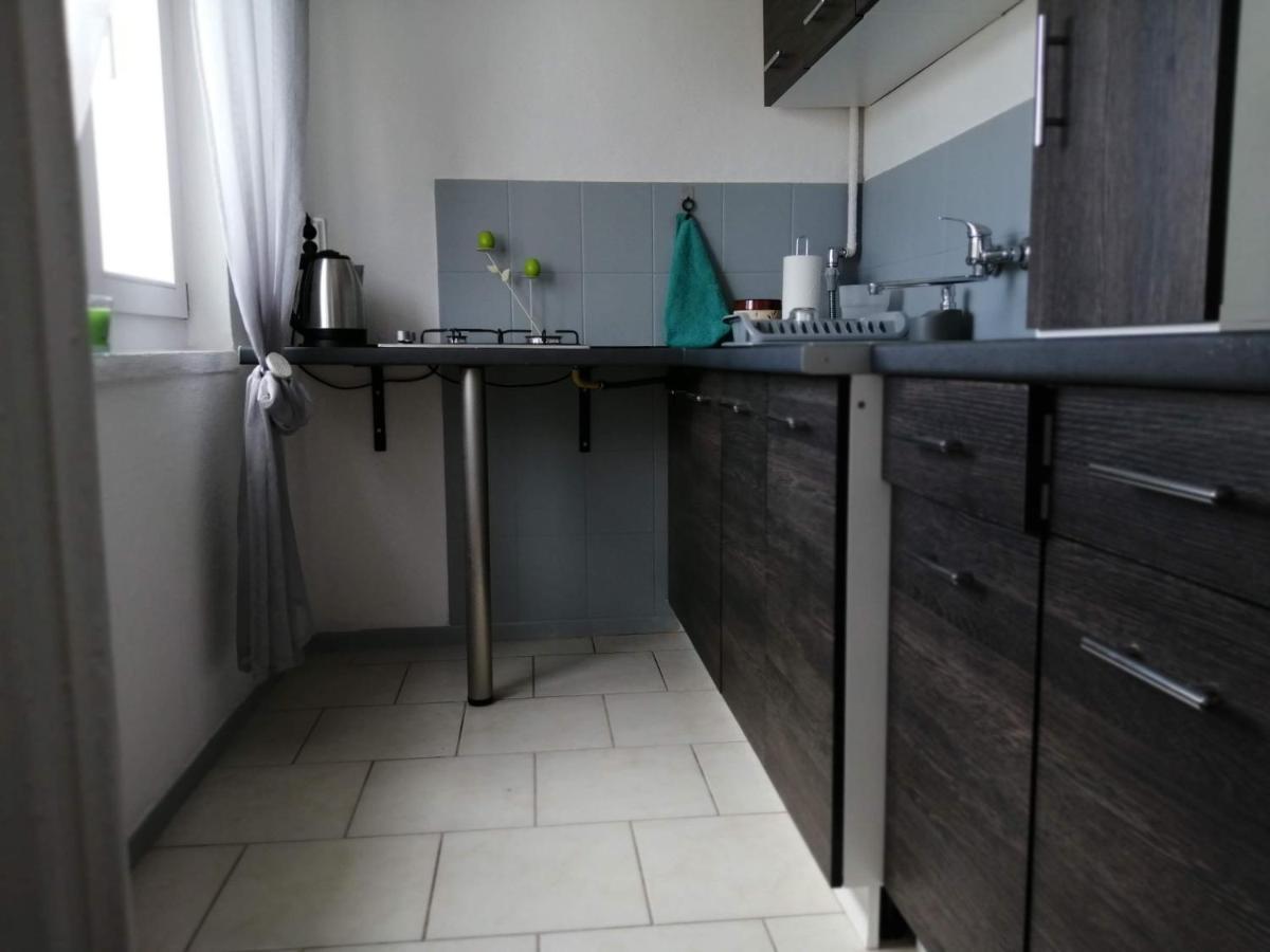 Apartamento Self Check-in Targi Lotnisko Parking B *